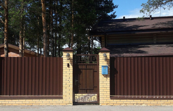 kovanaya-kalitka-tomsk